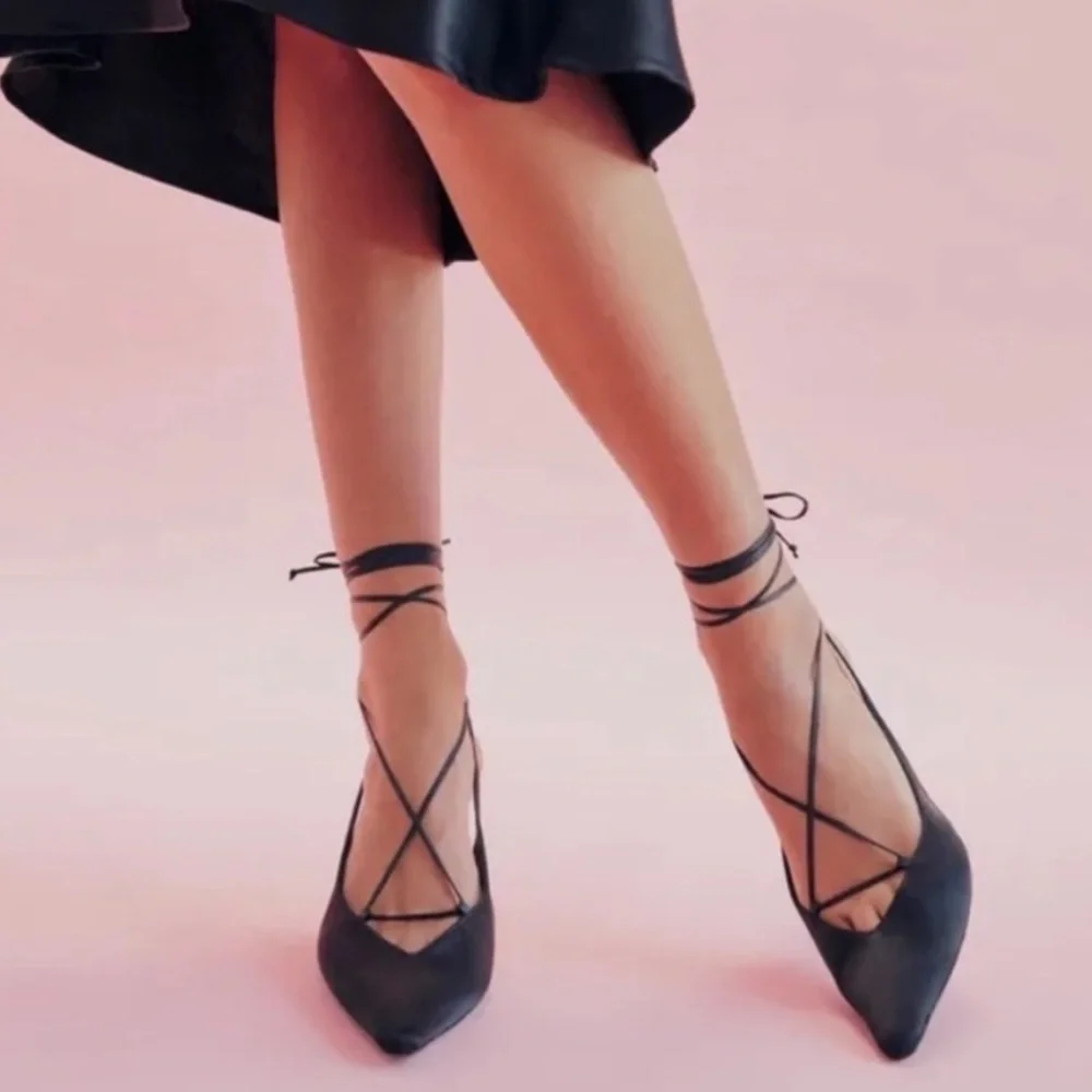 Reformation ‘Carmella’ Black Satin Slingback Strappy Kitten Heels Size 7